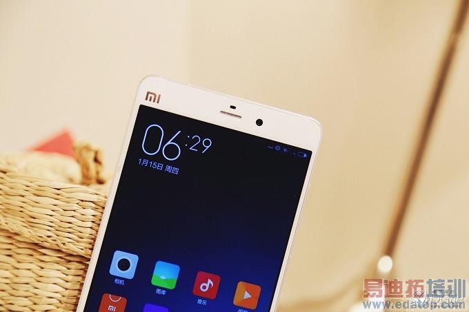 ��ɫ��С��Note����+�������ԣ���Ϯ��Ϊ��ҫ6plus��