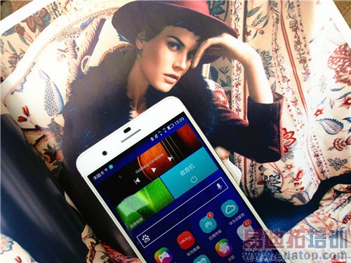 ��Ϊ��ҫ6plus�����飺С��Note����Ϯ��