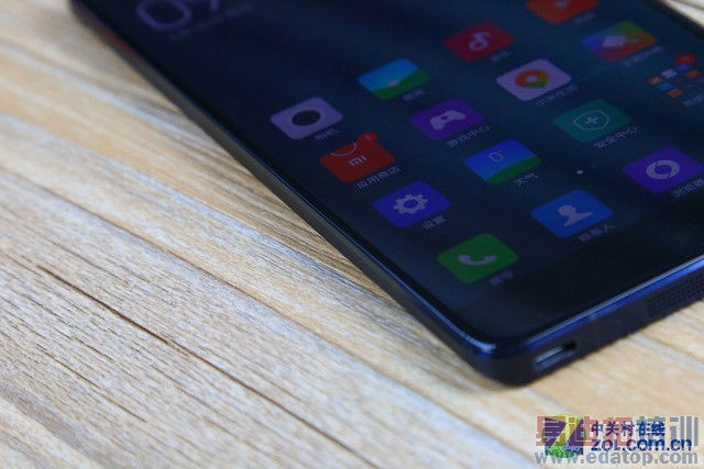 小米note vs 小米4详细对比评测:只差300块谁才是性价比之王?