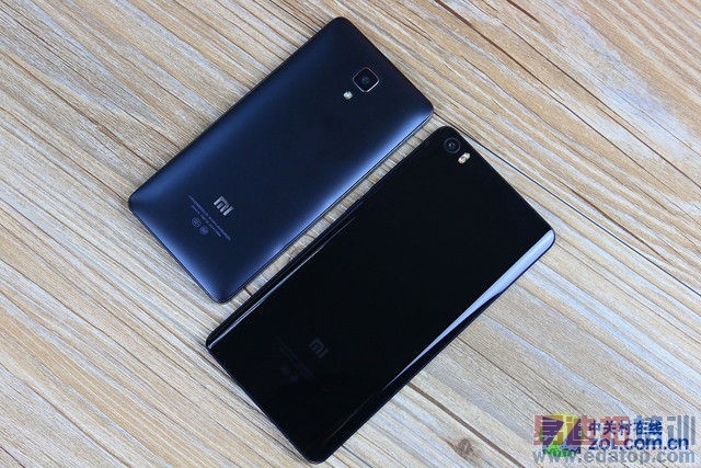 С��note vs С��4��ϸ�Ա����⣺ֻ��300��˭�����Լ۱�֮����