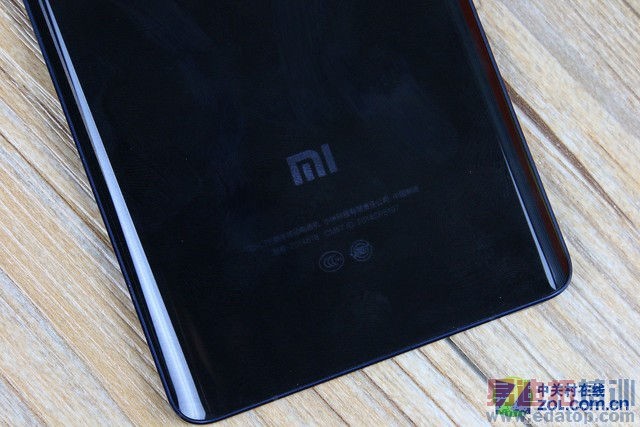 С��note vs С��4��ϸ�Ա����⣺ֻ��300��˭�����Լ۱�֮����