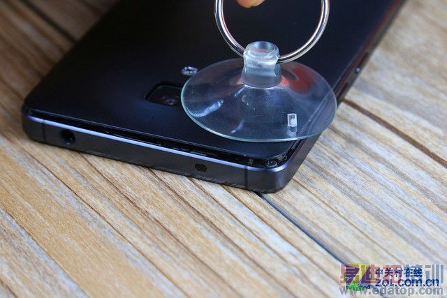 С��note vs С��4��ϸ�Ա����⣺ֻ��300��˭�����Լ۱�֮����