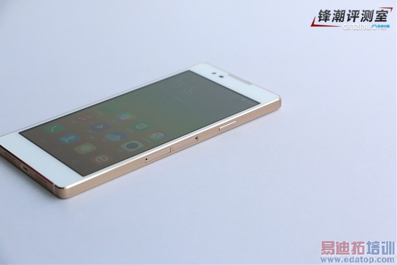 ���Լ۱ȿ��ɴ���X7���⣺����ǿ�� �걬С��note��