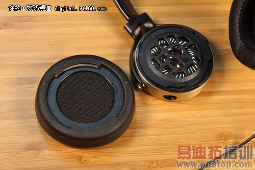 С��ͷ������ո¶ͷ�� ���־�����Σ�