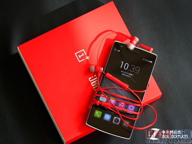 ���ȳ��Ĳ�������С��Note����2299Ԫ���ѡ��˭ С��Note��8�����