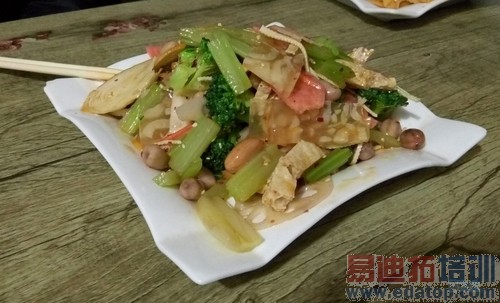 699元配1300万相机 魅蓝手机拍照专项评测