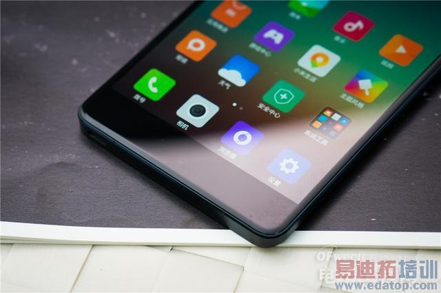 ����С���ֻ� С��Note�Ա�С��4���ͼ��