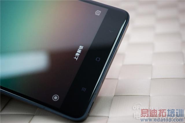 ����С���ֻ� С��Note�Ա�С��4���ͼ��