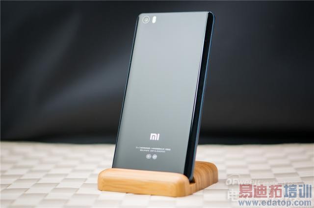 ����С���ֻ� С��Note�Ա�С��4���ͼ��