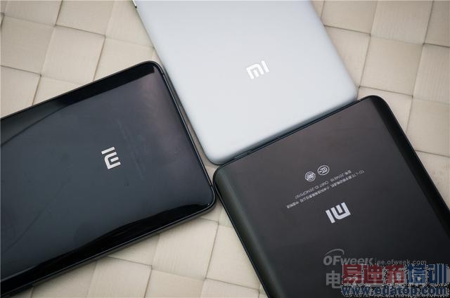 ����С���ֻ� С��Note�Ա�С��4���ͼ��