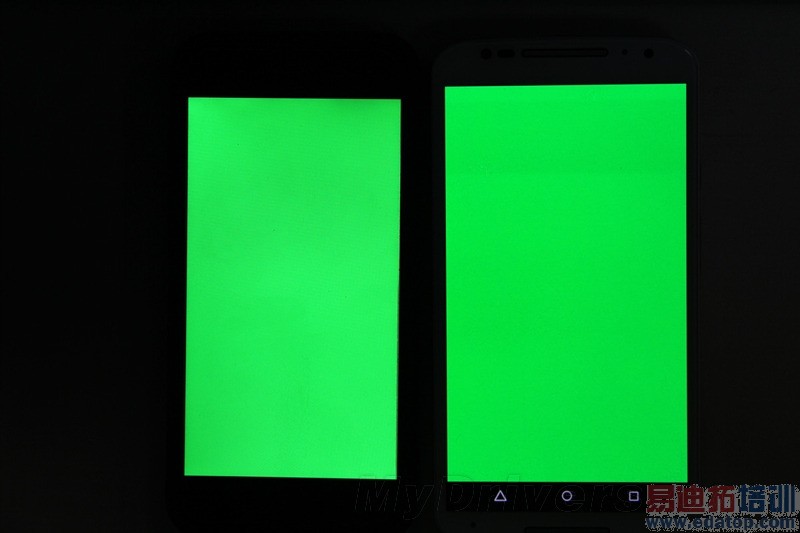 ��Moto X�л������⣺�Լ۱ȶ��Ǹ���