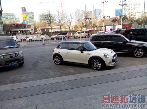 �Լ۱��ļ�ǿ�� ����X7�Ա���ҫ6 Plus��56��ͼ