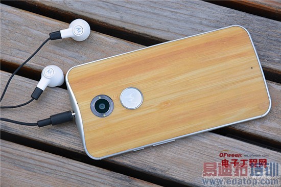 С��Note��ɫ��vs��Moto X���ͼ�ͣ�3000Ԫ�г�˭����Ϸ