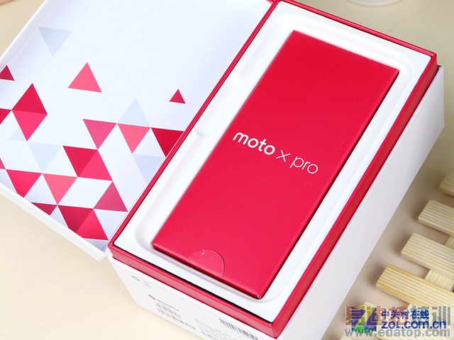 ԭ��5.0������! ����Moto X Proȫ������ 