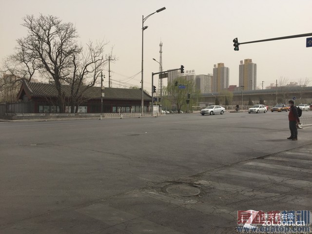 �콢�۷�֮�� ����S6/iPhone 6P�Ա����� 