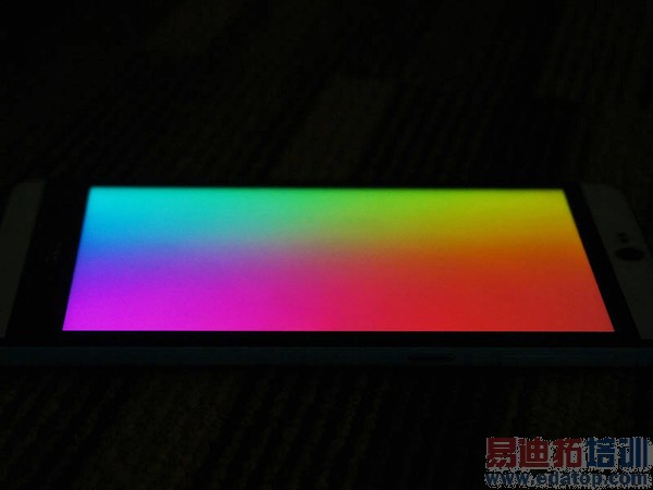 HTC Desire 826��Ļ��ͼ���׼ͼRGB