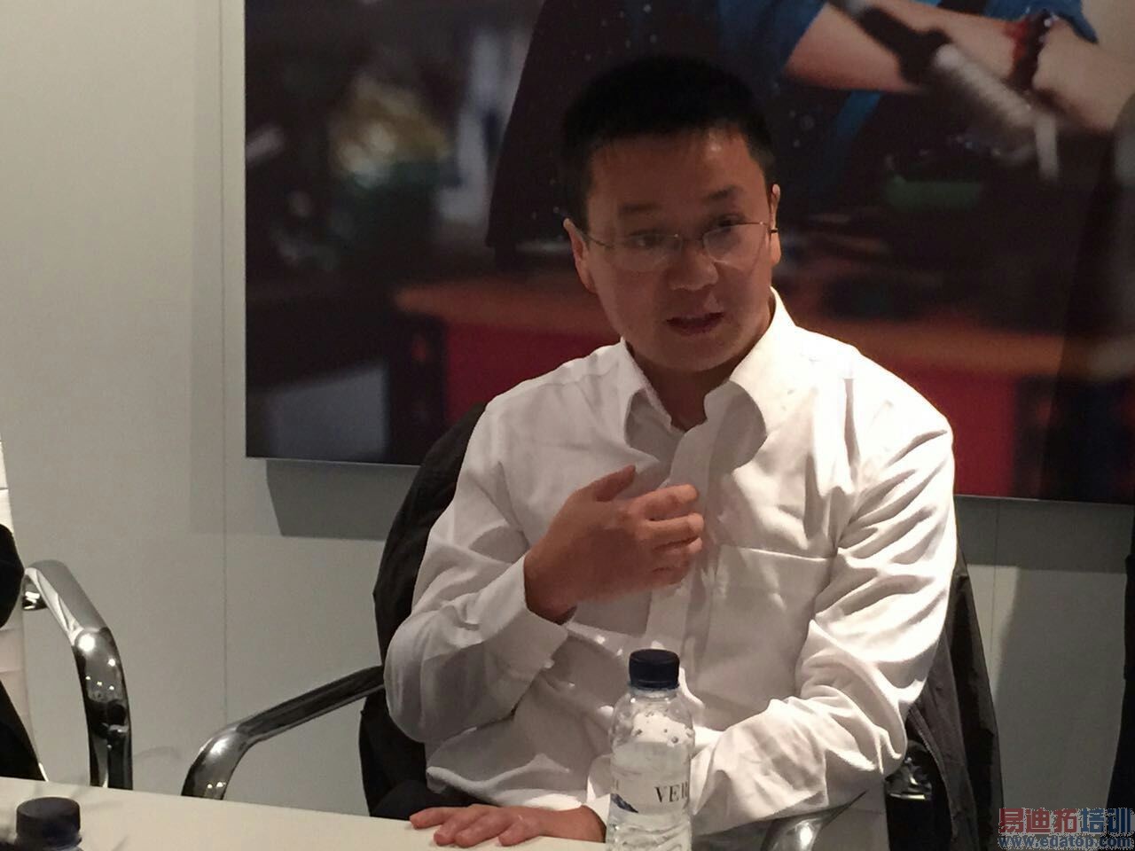 ���������ֵ���ҵ���ܾ�������