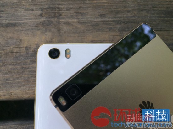 ��ΪP8 vsС��Note�����Ա����⣺����935��ײ����810