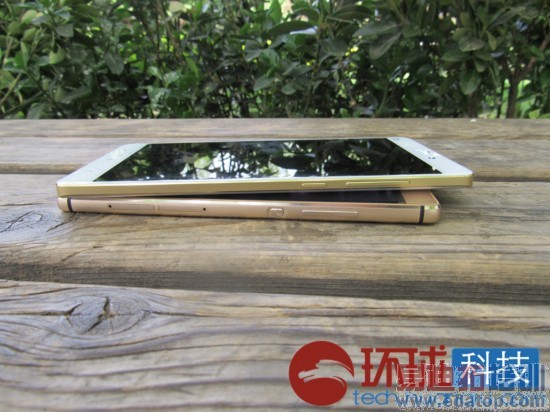 ��ΪP8 vsС��Note�����Ա����⣺����935��ײ����810