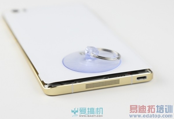 С��Note�����vs��ΪP8�������Աȣ�����935����810����PK