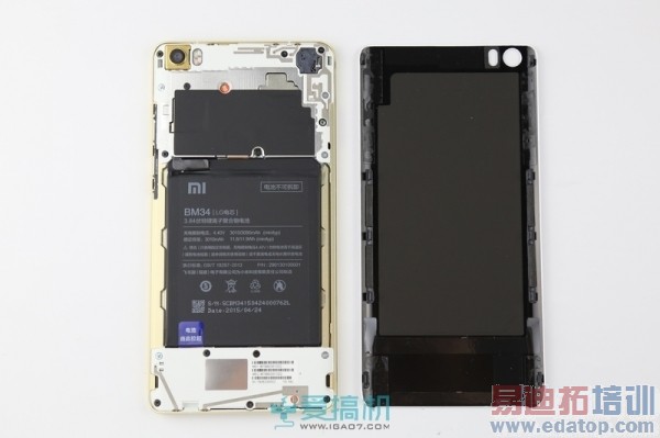 С��Note�����vs��ΪP8�������Աȣ�����935����810����PK