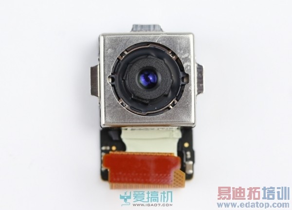 С��Note�����vs��ΪP8�������Աȣ�����935����810����PK