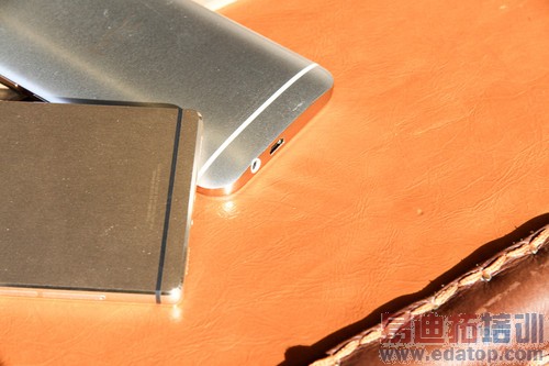 HTC One M9&��ΪP8�Ա�����-6