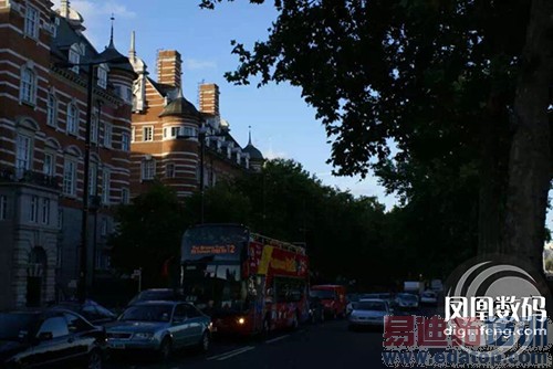 С��Note��������+�������أ�����810���򲻾廪ΪP8��