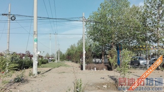 ��ΪP8�ഺ��Ա�HTC 626W���⣺С��Note����滹�л�·��