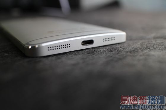 Type-C标准的USB接口