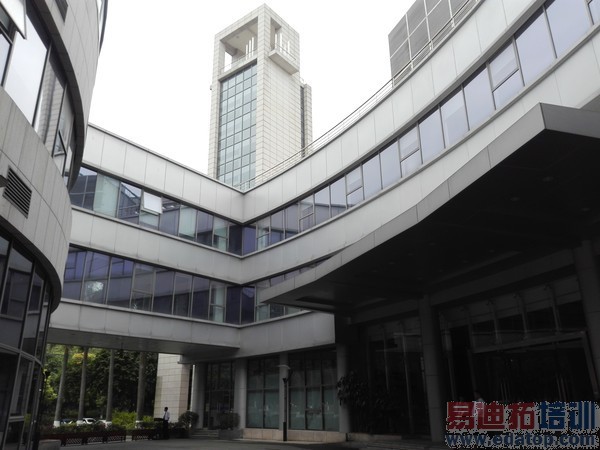 ��ҫ����