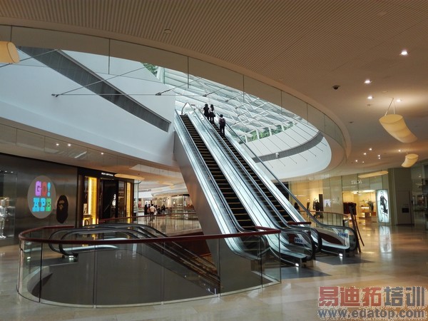 ��ҫ����