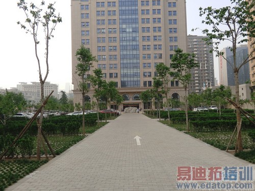 ��ΪP8�Ա�����MX4 Pro���⣺С��Note����滹Ҫ������