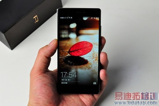 ��ΪP8ȫ�����⣺����935���� С��Note�������γ��У�