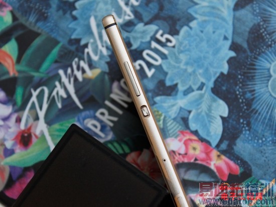 ��ΪP8����������⣺������������935о С��Note�������γ�Խ��