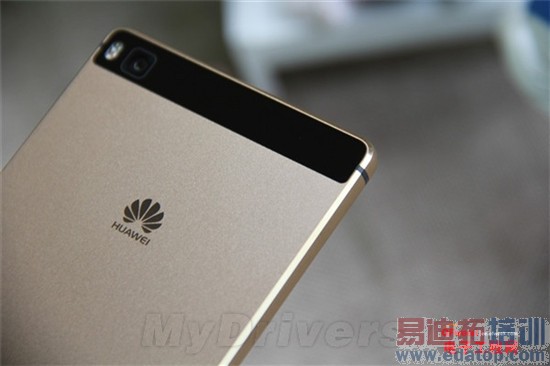 ��ΪP8����������⣺������������935о С��Note�������γ�Խ��