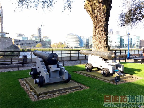 ��ΪP8������ռ����⣺������������935