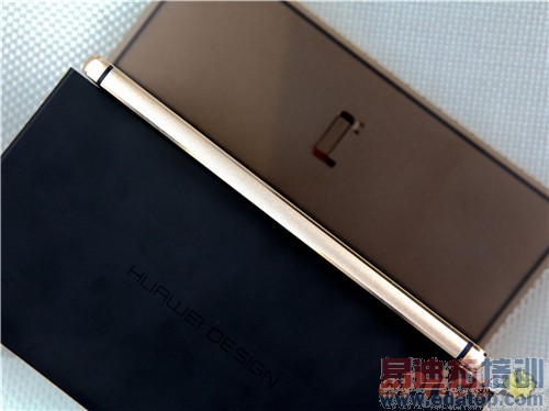 华为P8国行版开箱评测:国产芯麒麟935值不值3599?