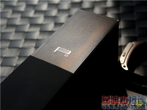 ��ΪP8���а濪�����⣺����о����935ֵ��ֵ3599��