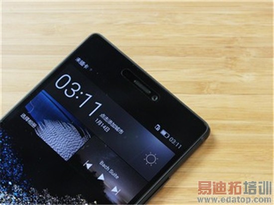 ��ΪP8�������ϸ����+���ͼ�ͣ�����935����