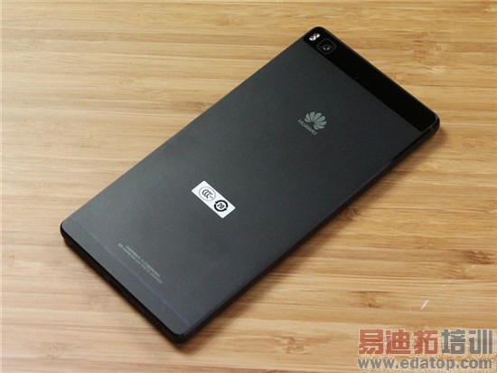 ��ΪP8�������ϸ����+���ͼ�ͣ�����935����