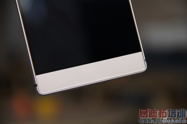 ��ΪP8���ͼ��+�������⣺����930��խ�߿� С��Noteɵ�ۣ�