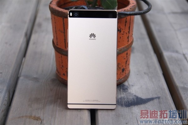 ��ΪP8���ͼ��+�������⣺����930��խ�߿� С��Noteɵ�ۣ�