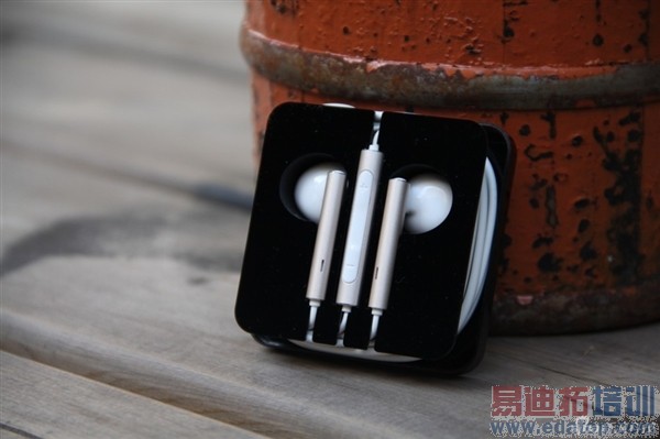 ��ΪP8���ͼ��+�������⣺����930��խ�߿� С��Noteɵ�ۣ�