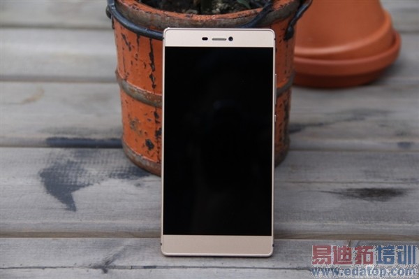 ��ΪP8���ͼ��+�������⣺����930��խ�߿� С��Noteɵ�ۣ�