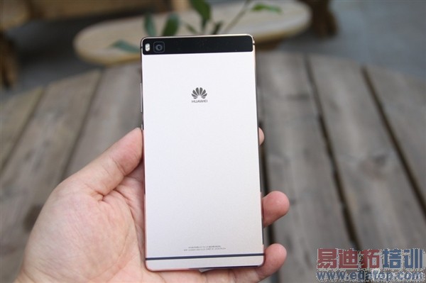 ��ΪP8���ͼ��+�������⣺����930��խ�߿� С��Noteɵ�ۣ�