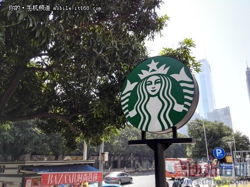 1300万像素RGBW感光相机效果如何?