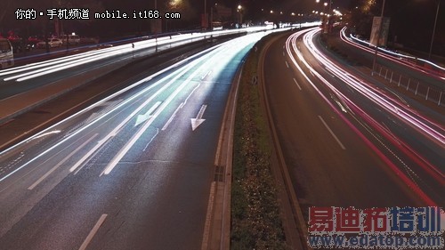 1300������RGBW�й����Ч����Σ�