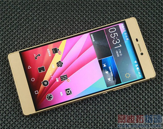 ��ΪP8/�����ֻ�����Աȣ�����935��������810��������helio X10