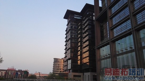 华为P8全面评测:麒麟935坐镇 小米Note顶配版如何出招?